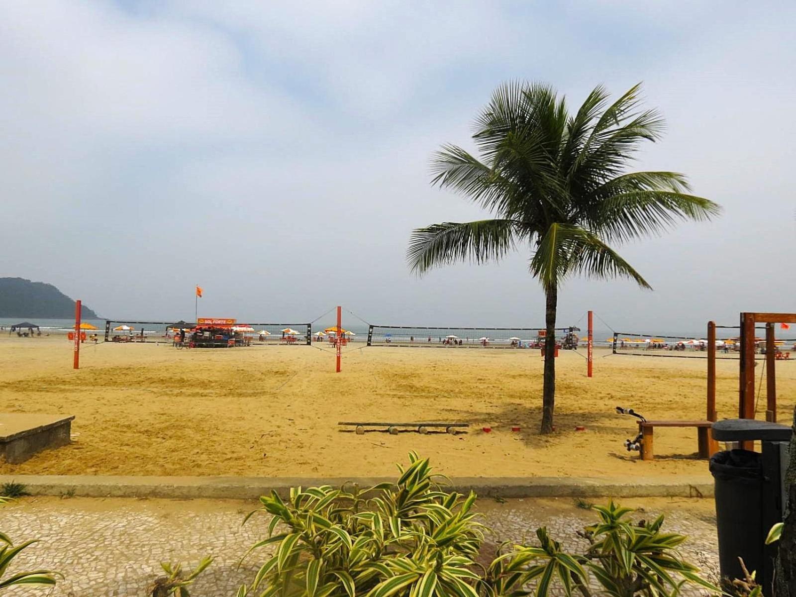 113 Canto Do Forte - 1Dorm - 200 M Da Praia E 20M Dos Bares E Restaurantes - Estacionamento Gratuito E Wi Fi , Tv A Cabo Praia Grande  Eksteriør billede